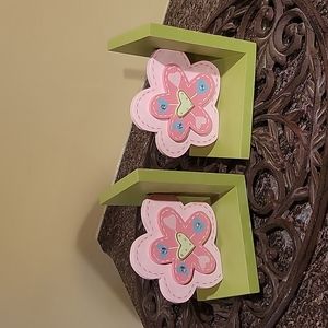 Decorative wood left side Bookends